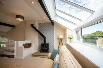 Image de Newly refurbished accommodation in picturesque Yorkshire village.