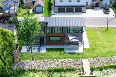 Image de Wild Goose Landing- Located near local wineries and breweries