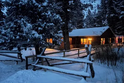 Image de Cozy Winter Wonderland in Paradise Valley