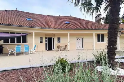 Image de Gîte résidence de la fontaine lac de saint pardoux, Limoges