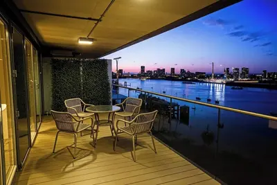 Image de Waterfront - London Greenwich O2 Arena 2 Bed Apartment