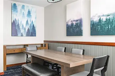 Image de 2br Glacier Canyon Suite - Family-Friendly