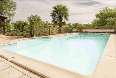 Image de Peace And Charm In Dordogne