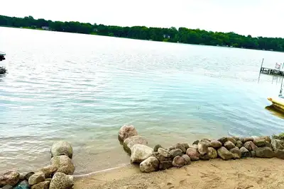 Image de Charming Cabin with Private Sand Beach on Indian Lake!