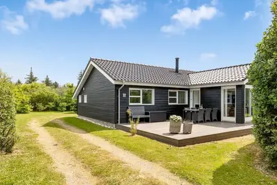 Image de \"Lissi\" - 3. 5km from the sea by Interhome