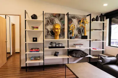 Image de Provenza 2-Bedroom apt. with Ac and WiFi half a block from Parque Lleras