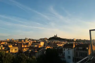Image de Grand Appartement Soleil & Centre ville, \nIdéal famille et groupe d'amis