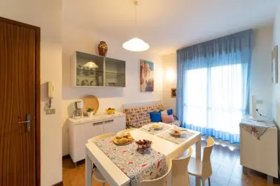 Image de Spacieuse maison de deux chambres