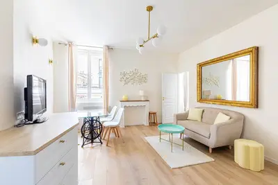 Image de GuestReady - Apt Moderne - Direct Champs Elysees