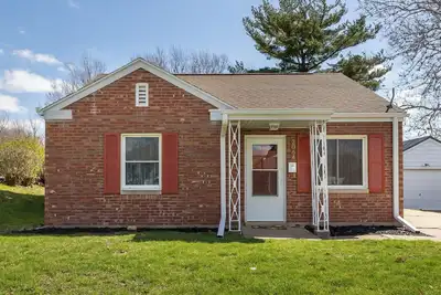 Image de Broadlawn Bungalow - 2br/1 Bath w pullout