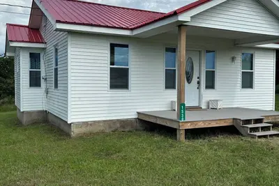 Image de Charming 2-bedroom house on acreage in Ellsworth with stone fireplace and WiFi