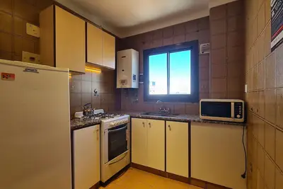 Image de 1 spacious room with open view