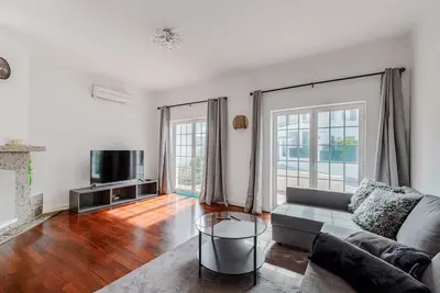 Image de Maison de vacances 'Alojamento Local Coruche Erra' avec vue sur le lac, Wi-Fi et climatisation