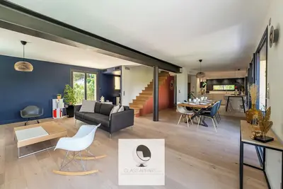 Image de Remise Last Minute: Piscine / trampoline / pétanque / clim ⭐⭐⭐⭐⭐