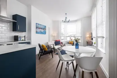 Image de Host & Stay | Sanderling Chase