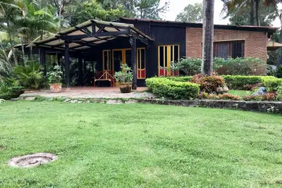 Charming country house with 4 bedrooms and WiFi, Ac in fabulous Hato Damas
