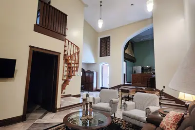 Image de Remarkable 3-bedroom sanctuary apartment with WiFi, Ac in fabulous Du Quoin