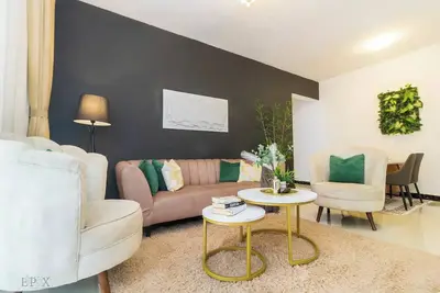Image de Serene Apartment - Pool+ Gym - Work Desk - Parking\n\n