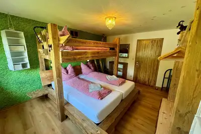 Image de Zur Glücklichen Gams - Ferienwohnung mit Hüttenvibes in Oberstdorf für 1-8 Gäste