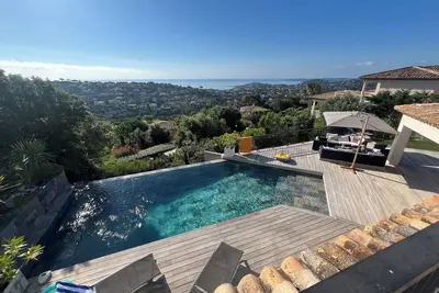 Image de Magnifique Villa 5 chambres, vue mer panoramique, piscine chauffée, jacuzzi