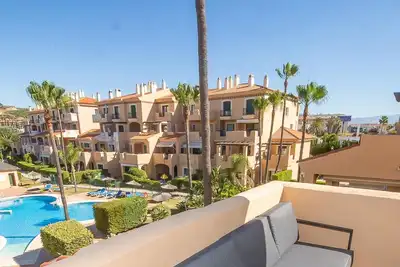 Image de La Almadraba apartment 521