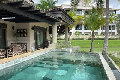 Image de Luxurious 4-bedroom and private pool villa at Buenaventura.