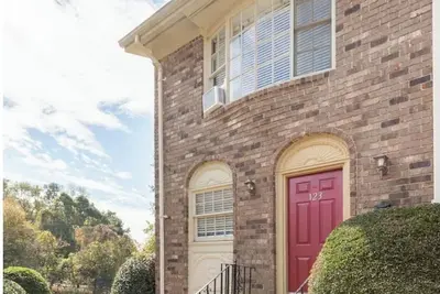 Image de Cozy Five Points Condo