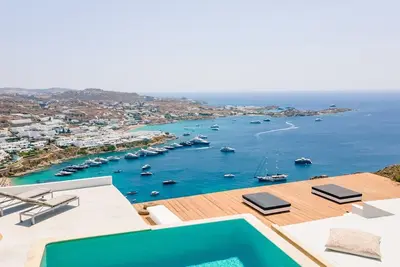 Image de Exclusive Above Nammos Villa | Villa Mystique | Overlooking Famous Nammos Bar/Restaurant | Infinity Pool | Outdoor Bar and Bbq | Mykonos