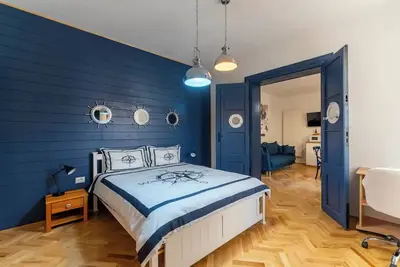 Image de Stunning, newly renovated apartment in the heart of Old Town of Brasov