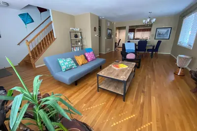 Image de Family, Groups - Convenient to Wrigley, Loop, Airport - Spacious 2200 Sq Ft