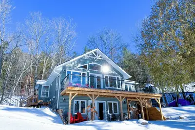 Image de Winter Fun, Dog Ok, Fireplace, WiFi, SkiDoo, Fifa Welcome