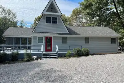 Image de Goose Hollow Lodge \nUnique A-frame house situated near Lake Barkley