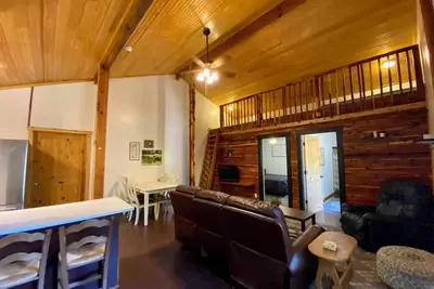 Image de Cedar Loft Suite at Sacred Pines Lodge
