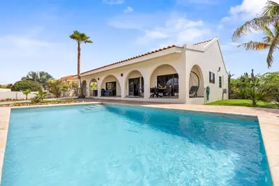 Image de Luxury 3br/3ba Villa with Pool - Villa Leone by Bocobay
