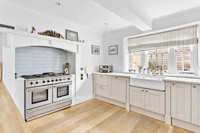 Image de Lym House -  pet friendly Jurassic Coast 5-bedroom Grade Ii listed period home