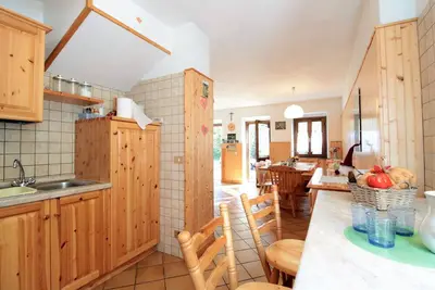 Image de Belle maison de vacances avec Wifi, animaux admis, vue panoramique et parking
