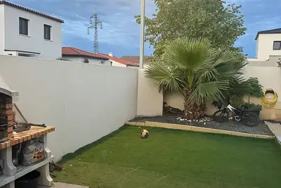 Image de Villa spacieuse avec piscine