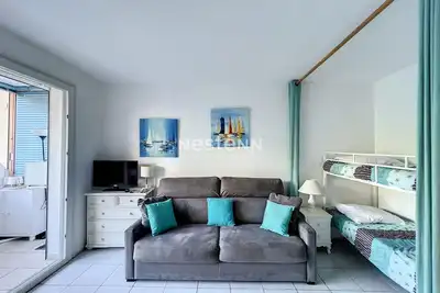Image de Studio cabine à 300m de la plage, 4 couchages, loggia, cuisine équipée, résidence sécurisée