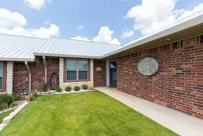 Image de Our Happy Place on Golden Pond