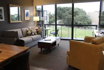 Image de Coastal Cove Retreat at Moonah Links Resort: close to Hot Springs, Golf & Winery