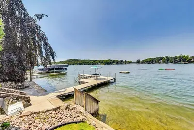 Image de Lakefront Compound | 6bd/5. 5ba Sleeps 16