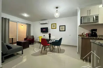 Image de Promo! -Pool-Sleep 6-Near Beach & Water Park-Gated