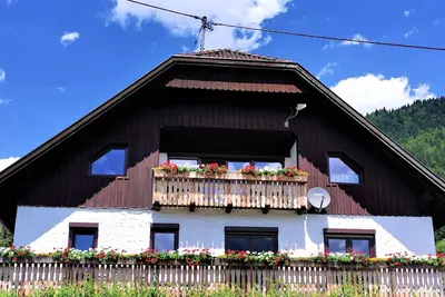 Image de Familienferienwohnung mit Doppelschlafzimmer, Stockbett und Schlafsofa