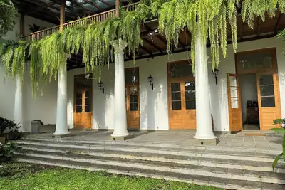 Image de Villa with 7 bedrooms and WiFi, Ac in enchanting Negombo felicianf@gmail. com