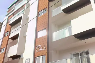 Image de Begin your adventure in the heart of the city from our chic spacious apartment