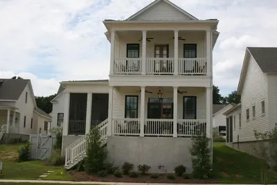 Image de Creole Casa at The Lamar One Mile From Oxford Square