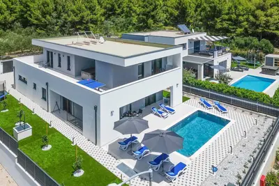 Image de Maison confortable à Orebic avec sauna