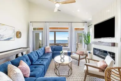 Image de Incredible Ocean & Canal Views, Golf Cart & Elevator, Hot Tub & Private Pool!