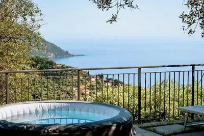 Image de Superbe appartement Ă Recco avec.