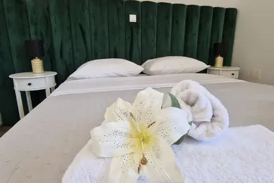 Image de Brand New Charming Apartment Eva! 5 minutes from Beach and City Center